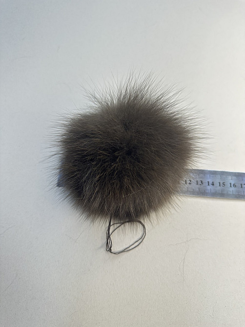 Помпони бубони хутряні песцеві на шапку 10-12см Коричневий Харків - фото 7