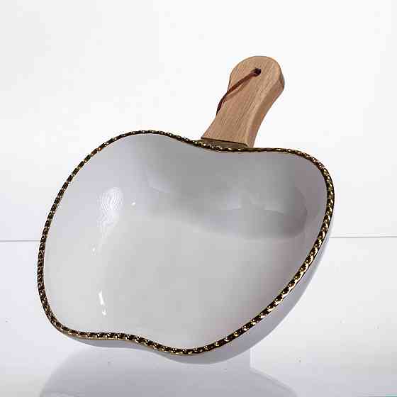 Глибока фарфоровая тарілка "Яблуко" з ручкою Київ