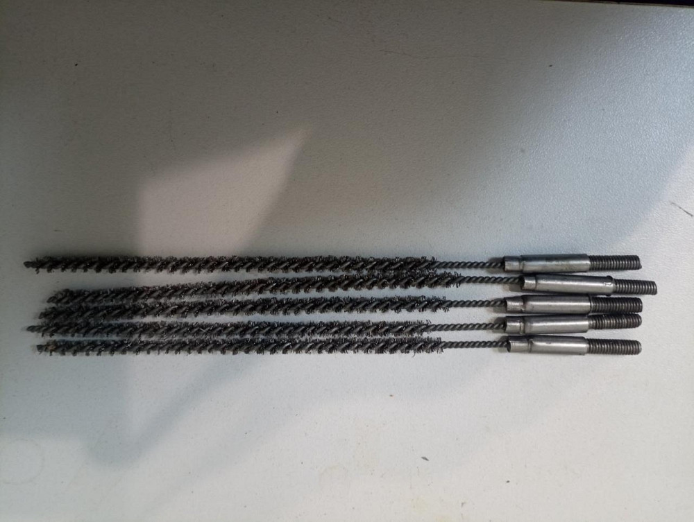 Йоржик дротяний жорсткий N604 з різьбою М4 загальною довжиною 150мм довжиною йоржика 100мм діаметром 4мм Київ - фото 3