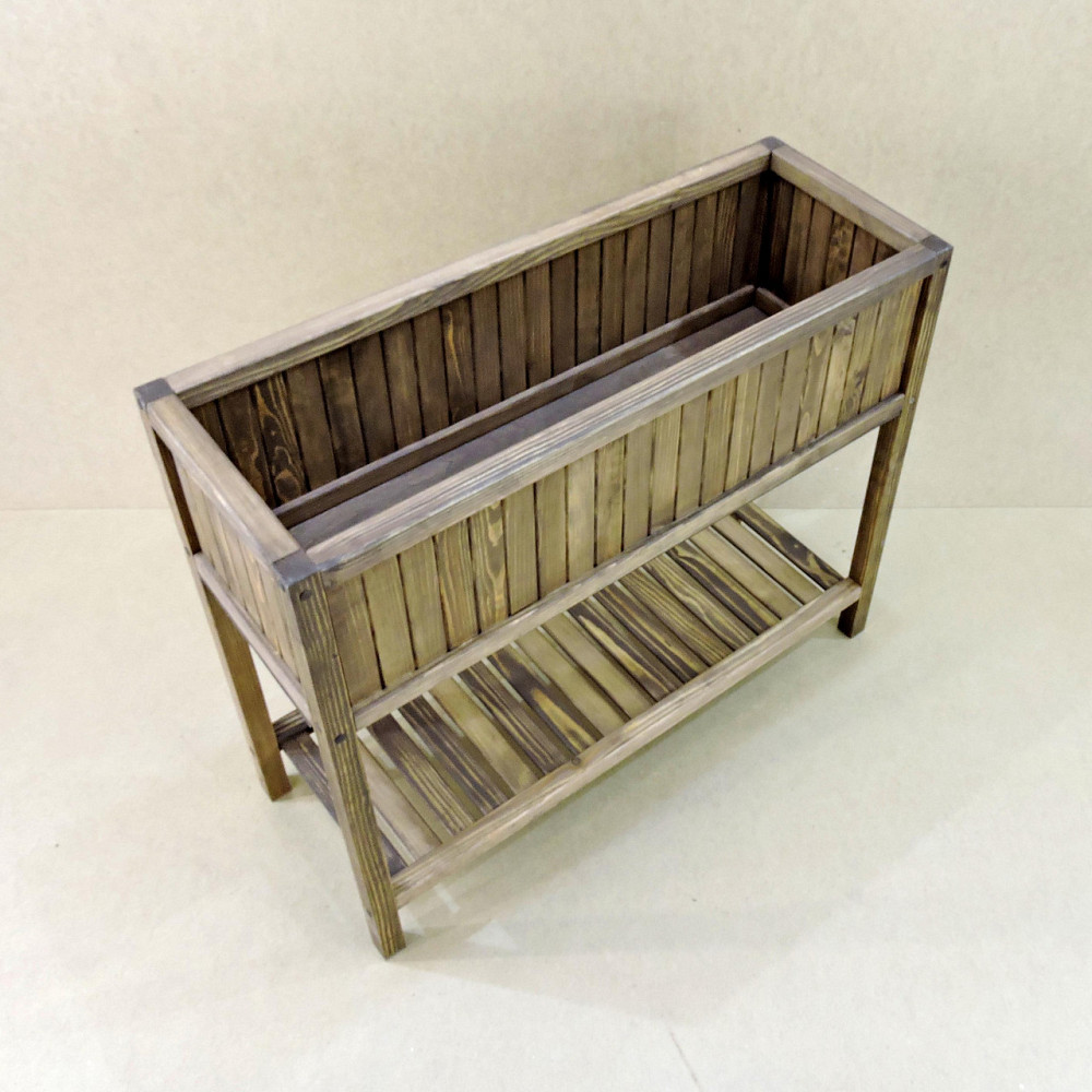 Кашпо на стойке 