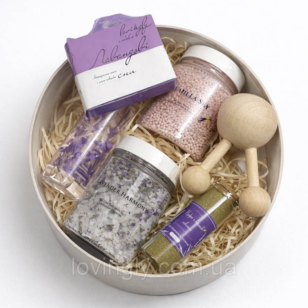 Крафтовый подарочный набор женщине 