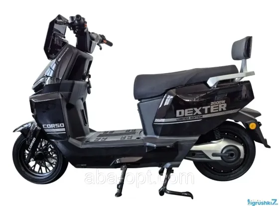 ЭЛЕКТРИЧЕСКИЙ МОПЕД CORSO Dexter DX 2000W-72V-35Ah GraFen шины 12