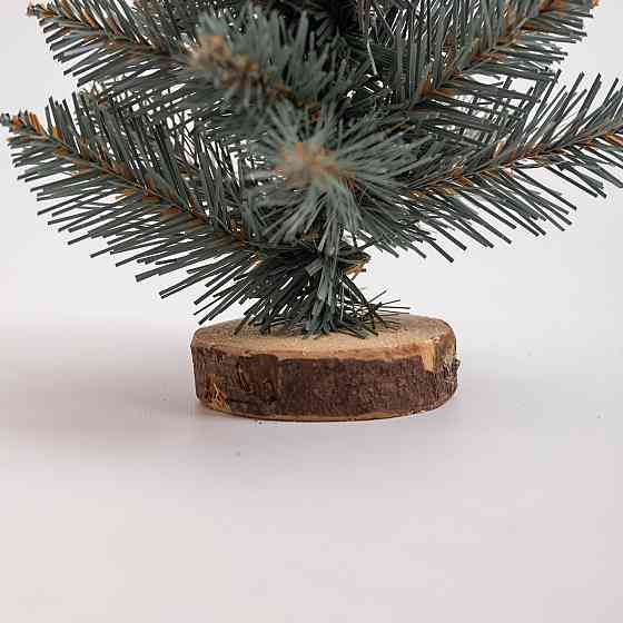 Голуба новорічна міні-ялинка "Полонинська" 25 см Київ