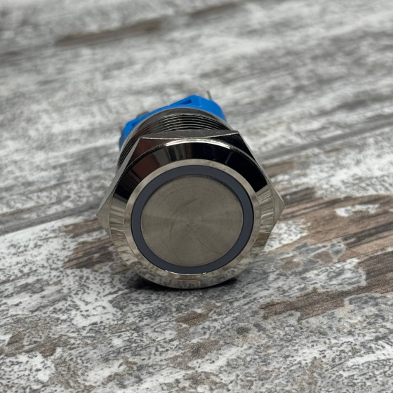 Кнопка 22 мм фиксирующаяся 12–24 В зелёный LED 5 pin 22F-11EZ, металлическая с подсветкой Киев