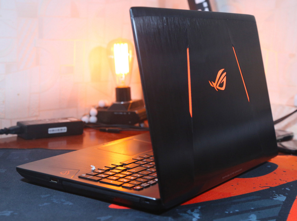 Игровой ноутбук Asus Rog gl553vd 15.6