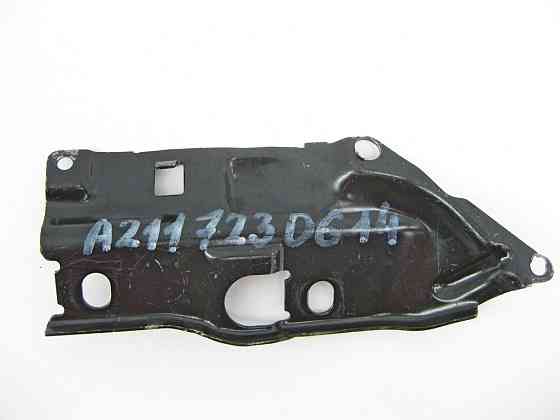 Mercedes-Benz  A2117320614 Кронштейн задньої правої ручки дверної картки E-Class W211 Одеса