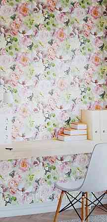 Шпалери вінілові на флізеліні гарячого тиснення Sintra Atmosphere квіти троянди червоні бузкові сірі 512234 Київ