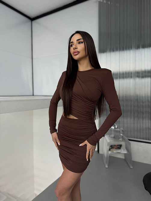 Жіноче романтичне вечірнє мініплаття з вирізом біфлекс Мокко, 46/48 Одеса - фото 7