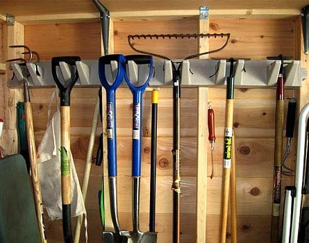 Органайзер для садового инвентаря 