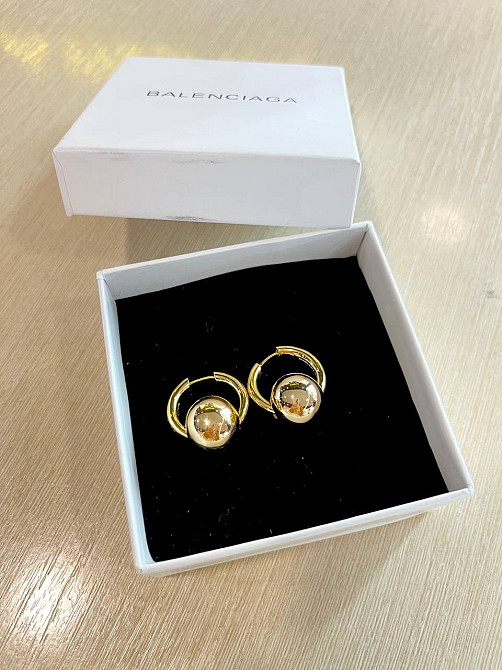 Balenciaga стильні сережки кульки позолота 18 К Одеса - фото 3