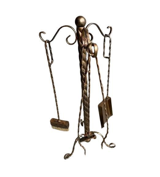 Кований камінний набір 4 предмети совок, щітка, кочерга, щипці комплект висотою 67 см чорний із золотою патиною Тернопіль - фото 1