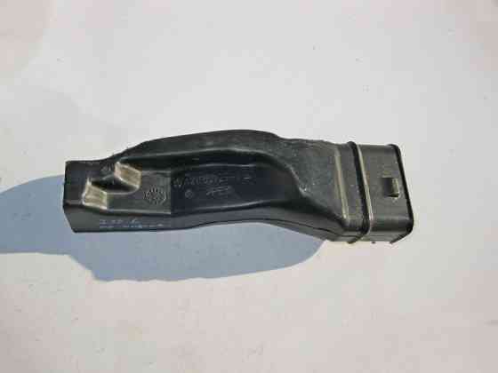 Mercedes-Benz  A2118312946 Повітропровід на дефлектор центральної консолі задня ліва частина E-Class W211 CLS C219 Одеса