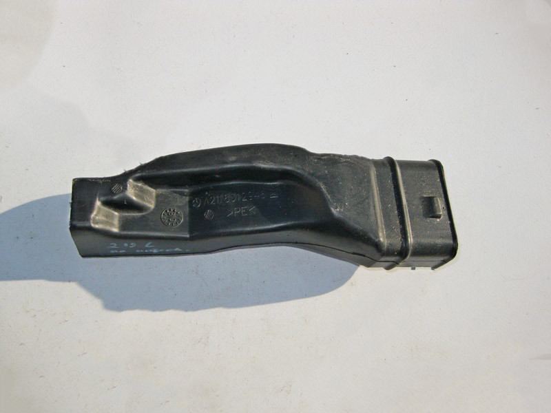 Mercedes-Benz  A2118312946 Повітропровід на дефлектор центральної консолі задня ліва частина E-Class W211 CLS C219 Одесса - изображение 2