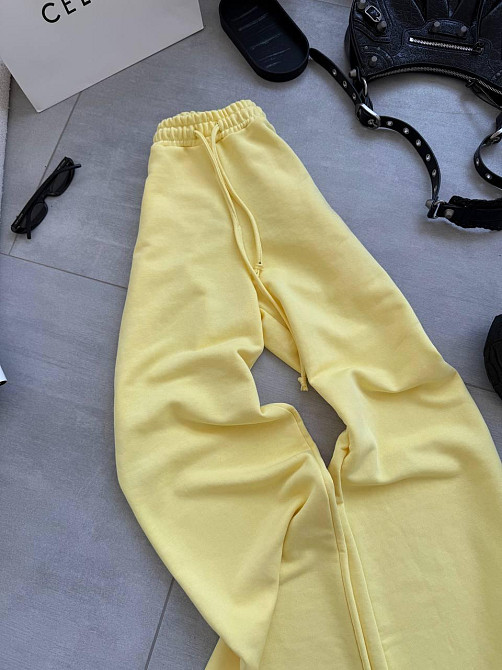 Женские базовые брюки - джоггеры турецкая петля пенье Банановый Одесса - изображение 3