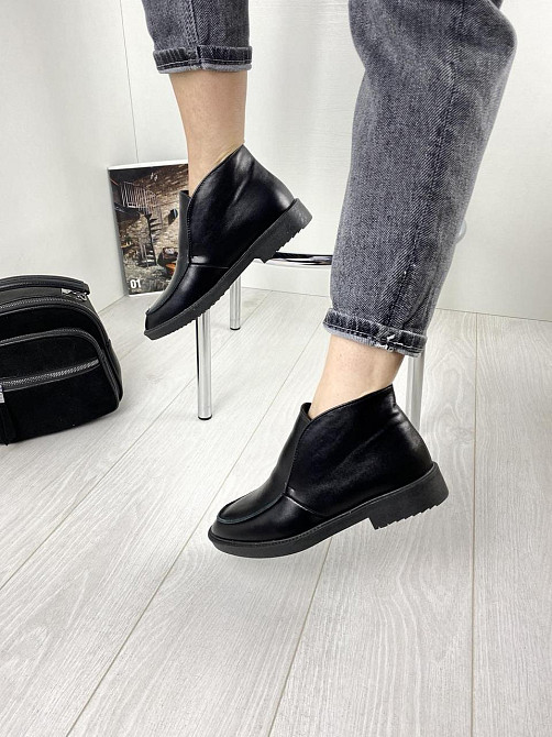 Daragani Жіночі черевики Daragani чорні натуральна шкіра весна-осінь розмір 36-40 (3156) Коломия - фото 8