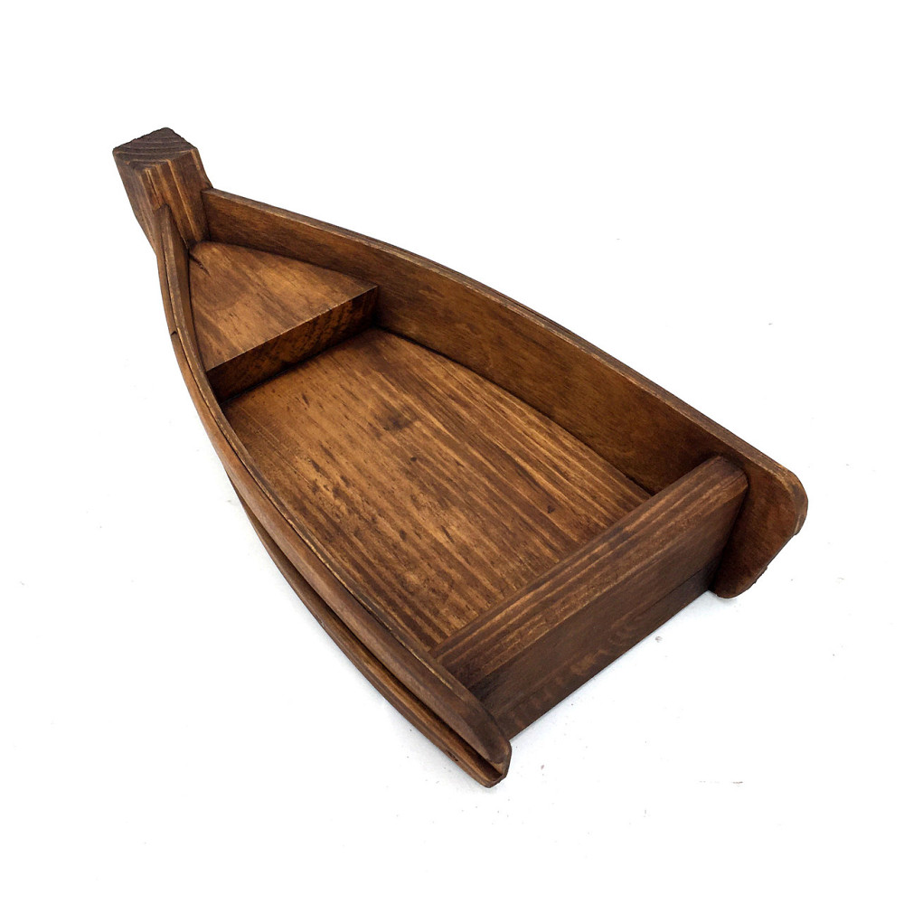 Лодка для подачи суши 