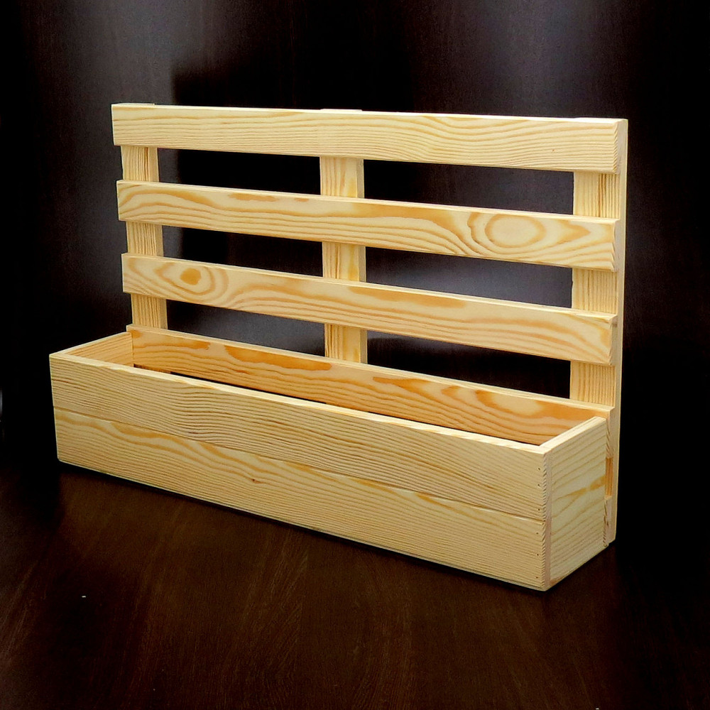 Полка настенная для цветов 