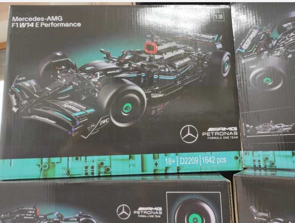 Конструктор ‼️НОВИЙ‼️Mercedes AMG F1‼️КОРОБКА‼️1642 деталей Киев - изображение 6