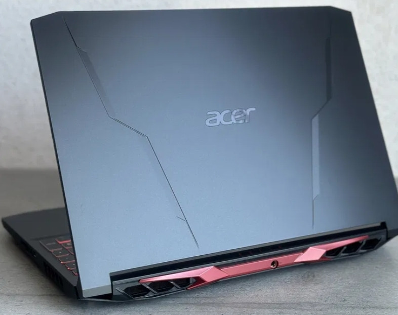 Ноутбук: ASER NITRO 5 (15.6