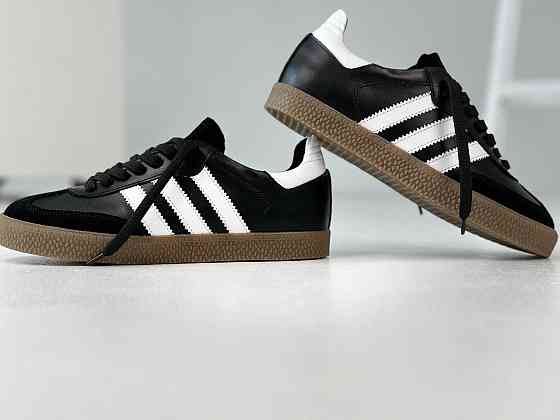 Olli Кроссовки женские OLLI черные натуральная кожа низкий ход 36-41 (T-1-21413) Коломыя