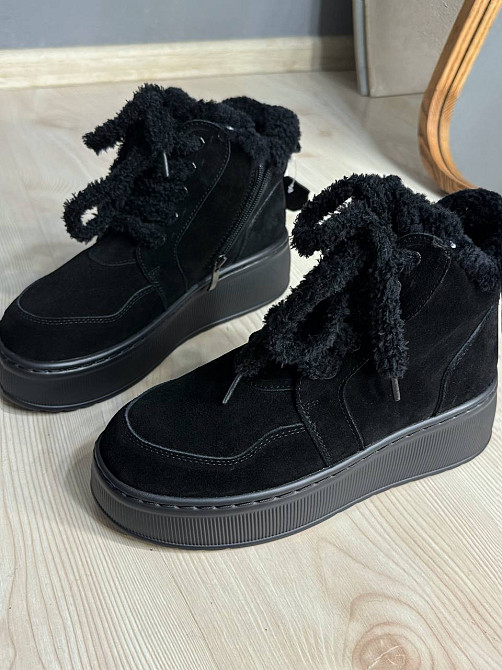 Ботинки женские Hengji 307-5 натуральная замша утепленные на высокой подошве черные, 36, 23 см Киев - изображение 2