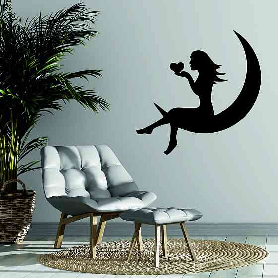 Декоративне настінне 3D Панно «Дівчина на місяць», Декор на стіну з об'ємом Київ