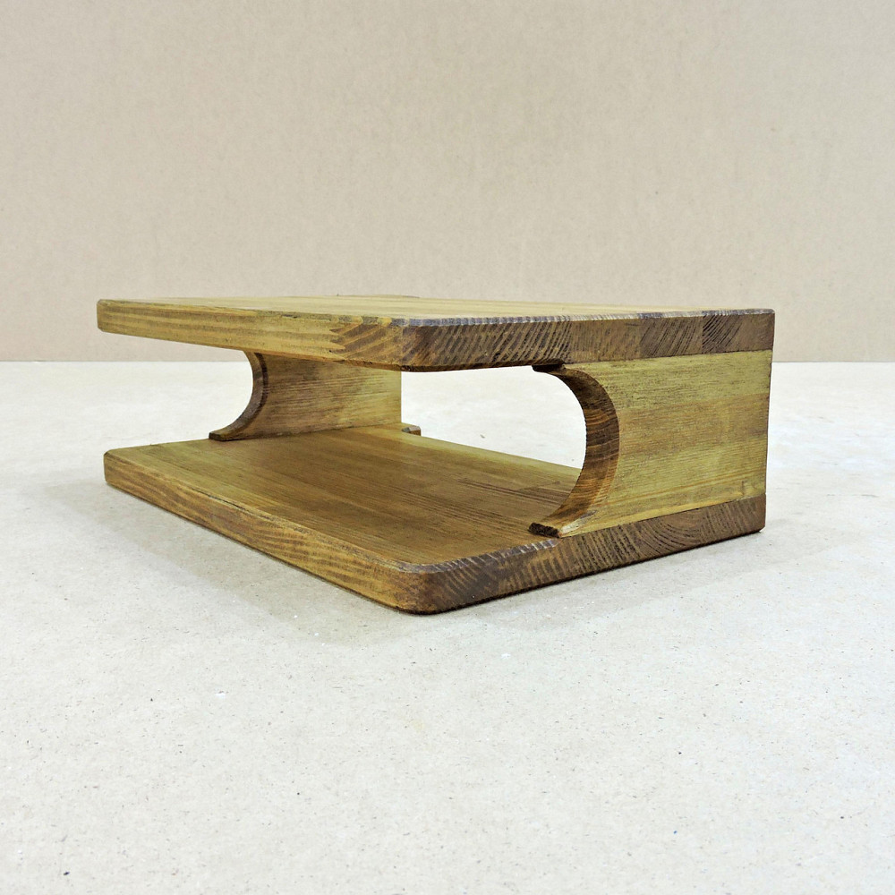 Полка для роутера 