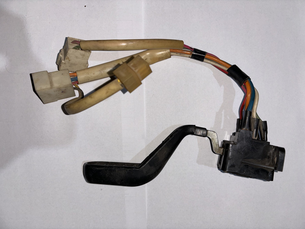 Перемикач поворотів і світла Газель (нового обазка). 3302-3709100. Харків - фото 1