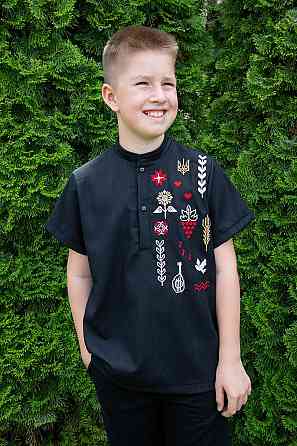 Вишиванка для хлопчиків, лляна, короткий рукав, чорна, топ Київ