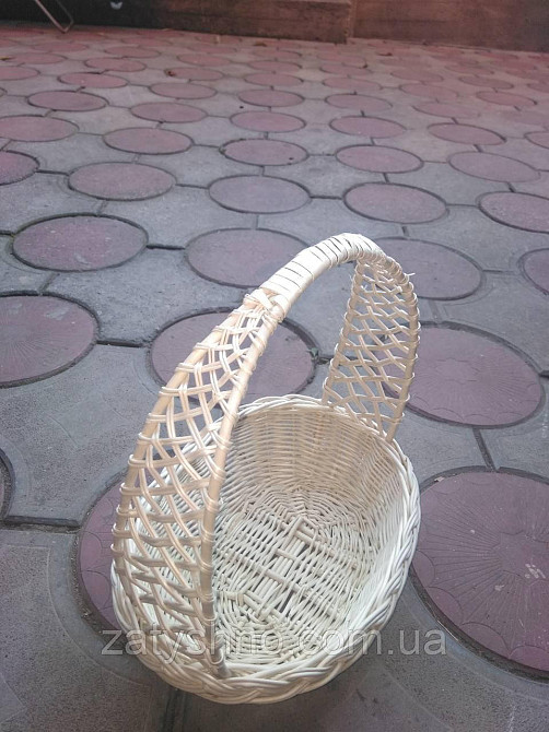 Білий плетений кошик овальний Київ - фото 3