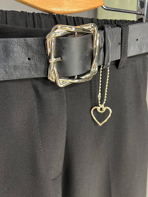 Брюки женские Yingguoxiang 1090 палаццо ровные от бедра резинка на талии с ремнем высокая посадка черные, черный, 28, 28, 78 см, 105 см Киев - изображение 2