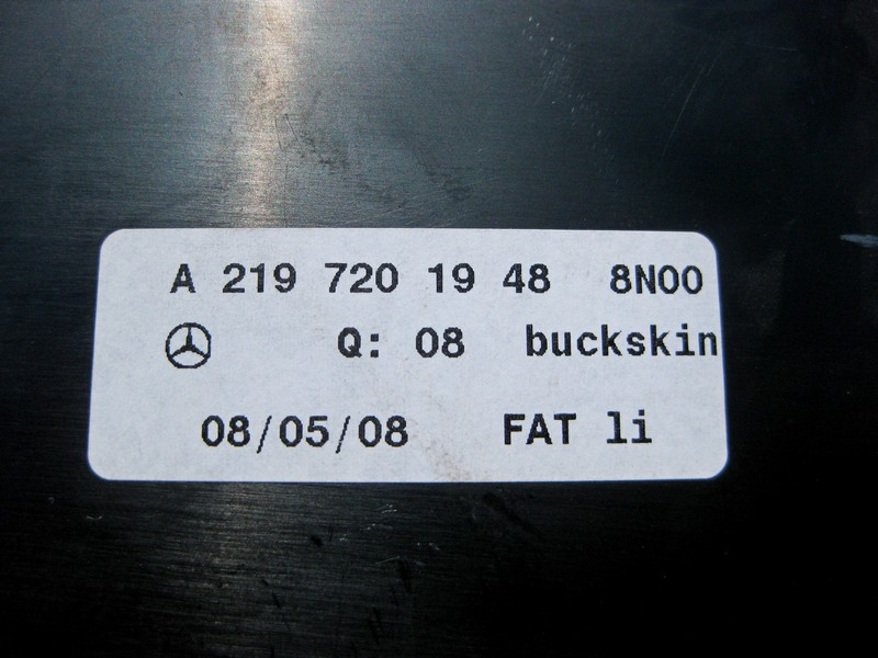 Mercedes-Benz  A2197201948 8N00 Тканинна накладка бежева під ручкою передньої лівої дверної картки CLS C219 Одеса - фото 3