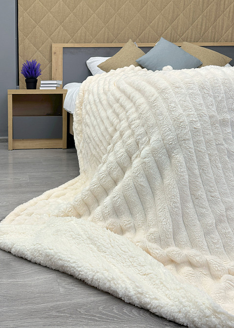 Плед 200х230 см (+-10см) на овчине 