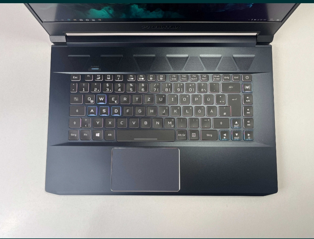 Aser Predator 144Hz RTX 2060 6Gb i7-8750H RAM 16Gb SSD 512Gb. Киев - изображение 2