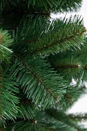 Реалістична новорічна ялинка 2,2 м зелена Преміум Київ