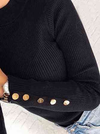 Жіночий трикотажний гольф з кнопками "Lissom" оптом I Розпродаж моделі Київ