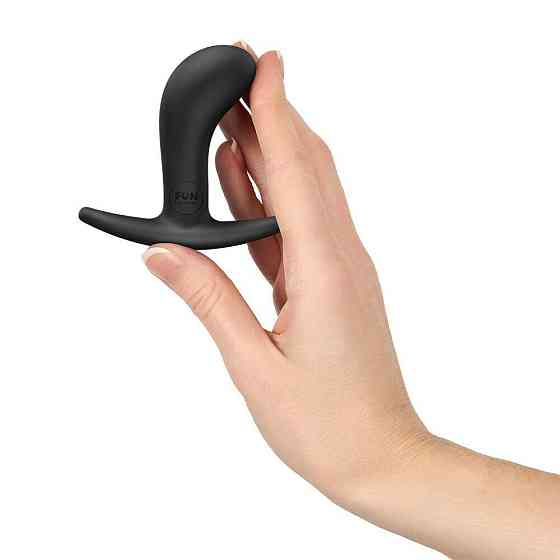 Анальна пробка Fun Factory BOOTIE S Black, діаметр 2,8 см, тонкий обмежувач Sex Aura Київ