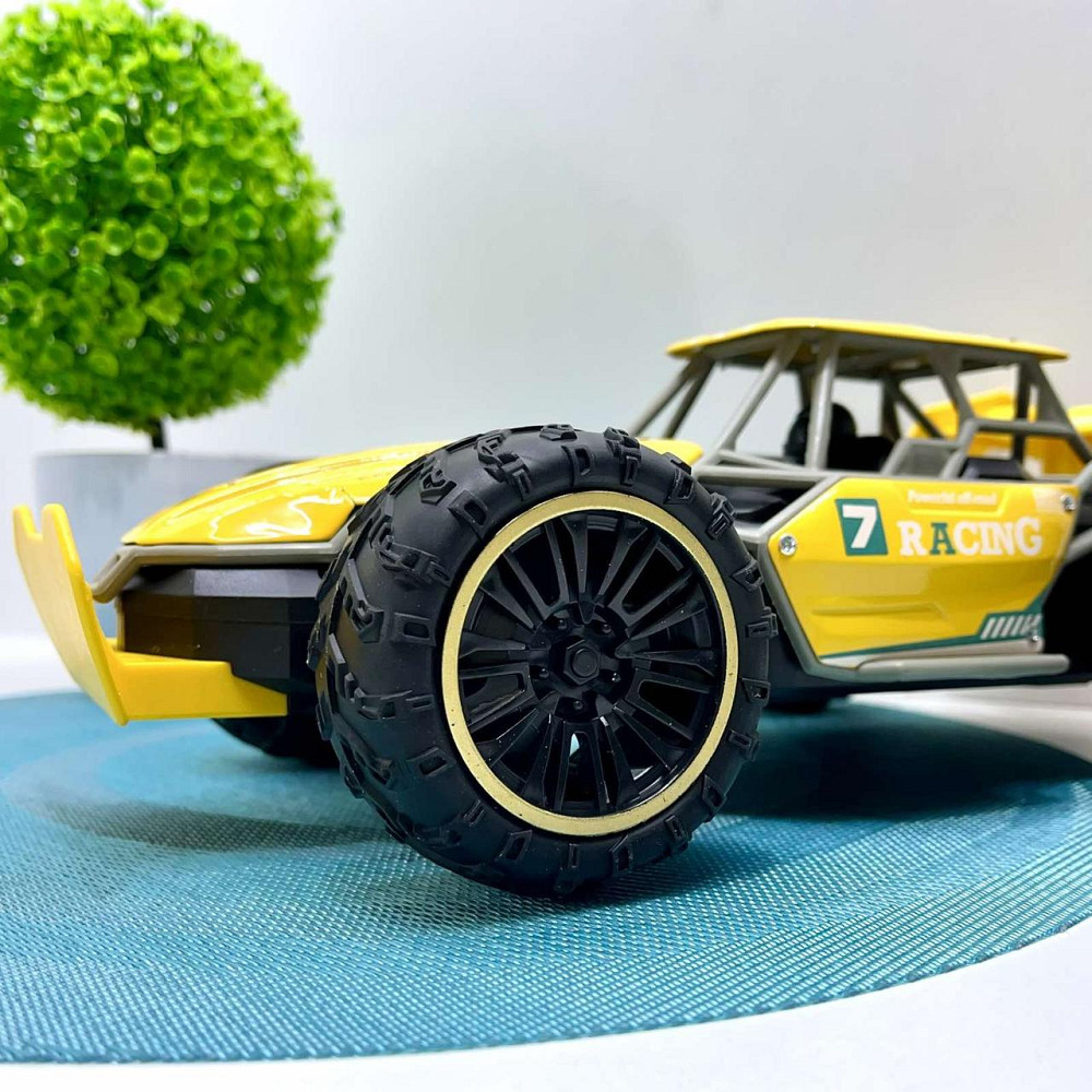 Машинка на радіокеруванні з парогенератором та світлом 32,5см 1:12 Жовта (W338-3) Чернігів - фото 5