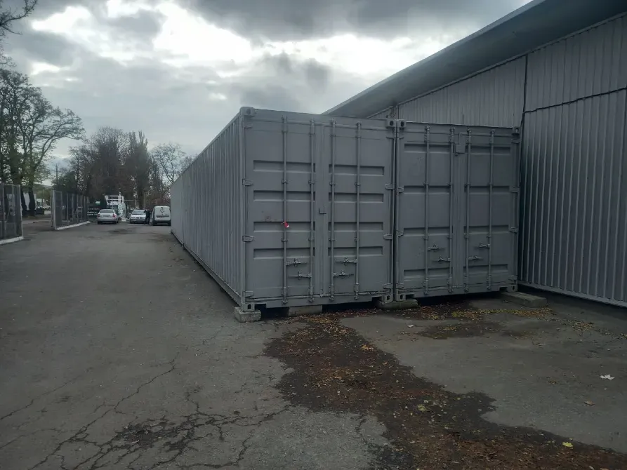 Оренда Контейнера 40 футового. Повністю відновлений і зашитий, зроблена підлога і електрика з освітленням. Територія на червоній лініх Б.Хмельницького Дніпро - фото 2