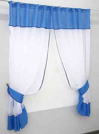 Кухонные шторы VR-Textil № 00к с ламбрекеном и подвязками белый с голубым 280х170 см (59-552) Киев