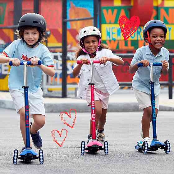 Самокат MICRO  серії Maxi Deluxe LED – Аква Дніпро