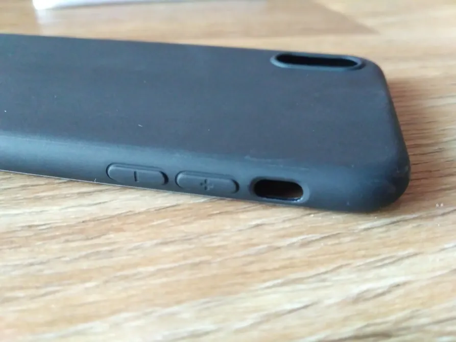 Чохол на iPhone Х чорний Київ - фото 3