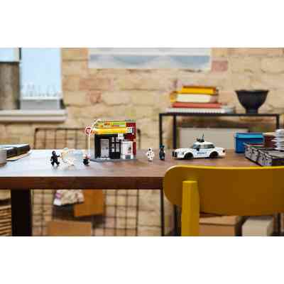 Конструктор LEGO Super Heroes Всесвіт-павук: Майлз Моралес проти Плями (76311) Вінниця