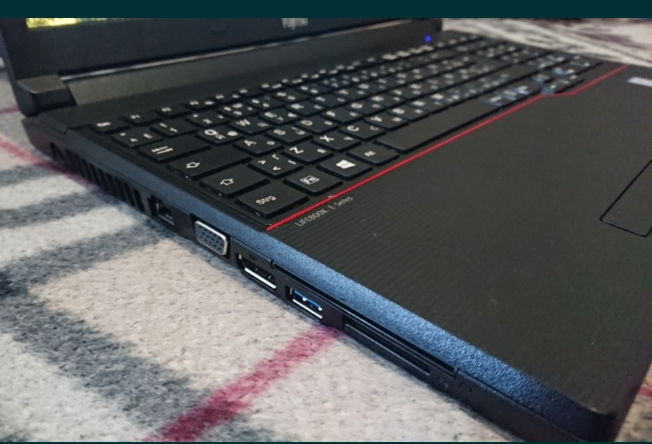 Ноутбук: Fujitsu Core i3 6100U , DDR4. Киев - изображение 4