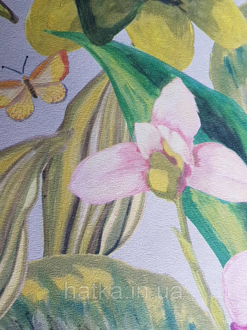 Шпалери вінілові Decoprint Breeze листя метелики квіти орхідеї лілії червоні бузкові на блакитному 0.53х10 м Київ - фото 4