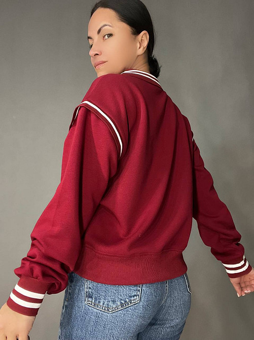 Світшот жіночий A-N 25067 поло з комірцем гудзики оверсайз з аписом вишивкою PERFECT one size, бордо Одеса - фото 5