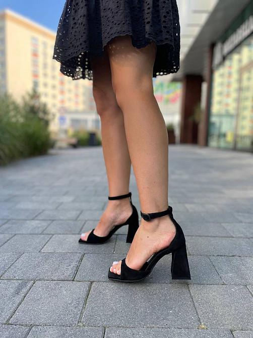 LIRIO Жіночі босоніжки чорні з відкритим носком літні з натуральної замші на підборах LIRIO L03 Коломия - фото 8