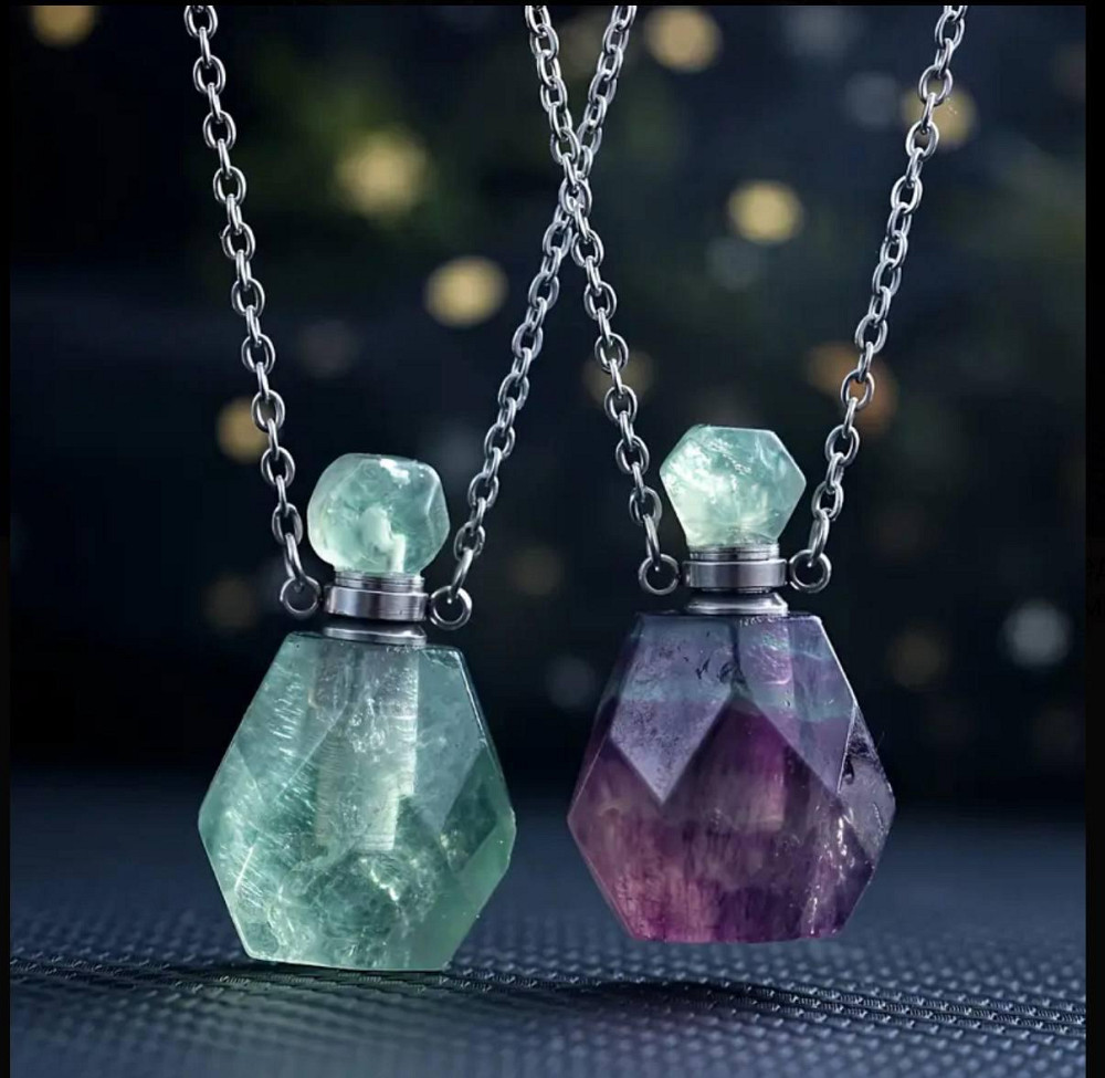 Підвіска з натурального флюориту у формі флакона на ланцюжку Київ - фото 1
