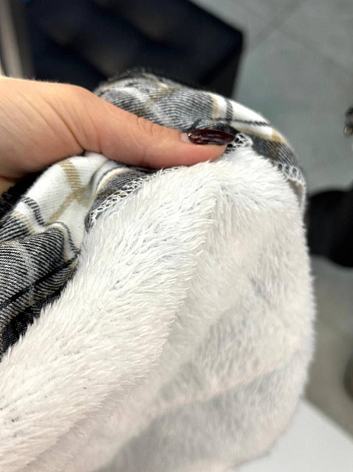 Жіноча тепла сорочка з капюшоном у карту байка на хутрі Сірий Одеса - фото 2