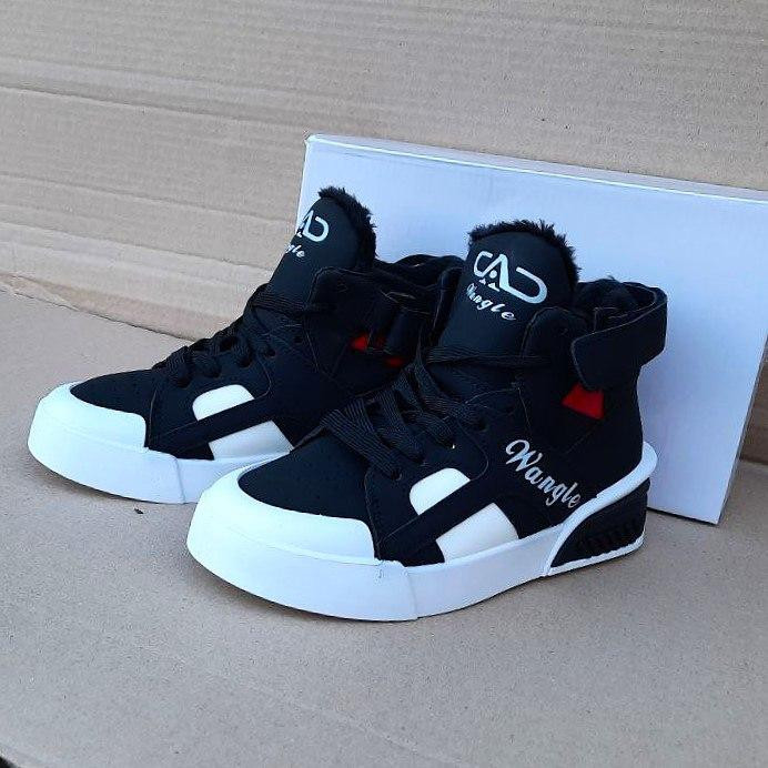 Зимові жіночі Кросівки на хутрі Чорні Снікерси Черевики (розміри: 36,39,41) Дніпро - фото 7